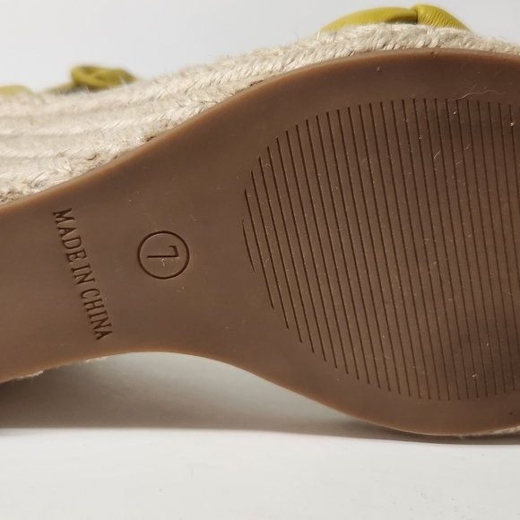 STEVE MADDEN - NOVAH WOMENS FAUX LEATHER SLINGBACK WEDGE SANDALS - Size 7 - Picture 8 of 10